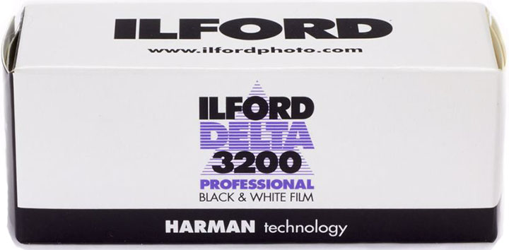 ILFORD Delta 3200 - 120 Film