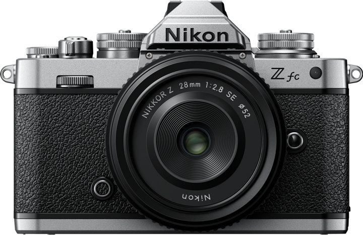 Nikon Z fc Kit m/ Z 28mm F2.8 SE